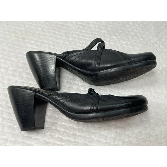 Clarks Black Leather Heels Backless Cutout Strap Size 7.5 - Picture 4 of 7